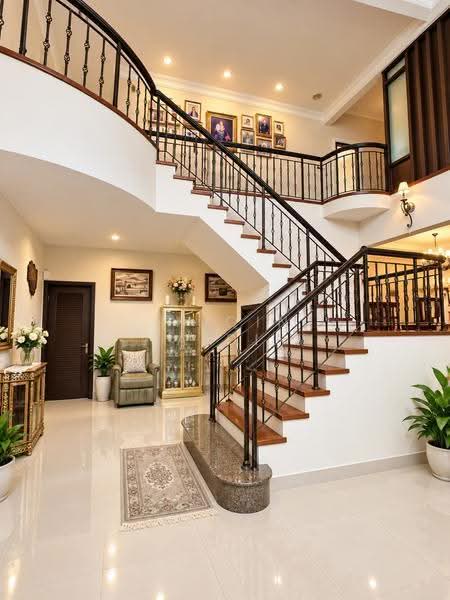 Bungalow House untuk Dijual di Subang (Selangor) - Shiqin Saidin - Entrance - PropertyGuru.com.my