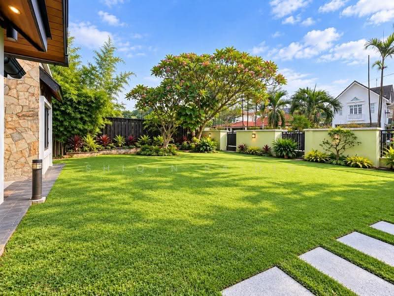 Bungalow House untuk Dijual di Subang (Selangor) - Shiqin Saidin - Garden - PropertyGuru.com.my
