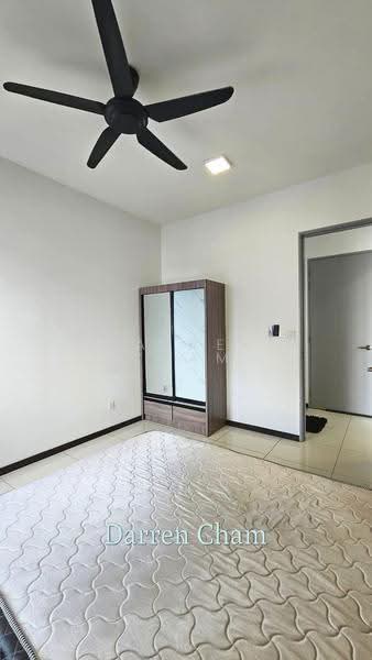 Kediaman Servis untuk Disewa di Luminari - Darren Cham - Bedroom - PropertyGuru.com.my