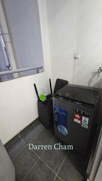 Kediaman Servis untuk Disewa di Luminari - Darren Cham - Balcony - PropertyGuru.com.my
