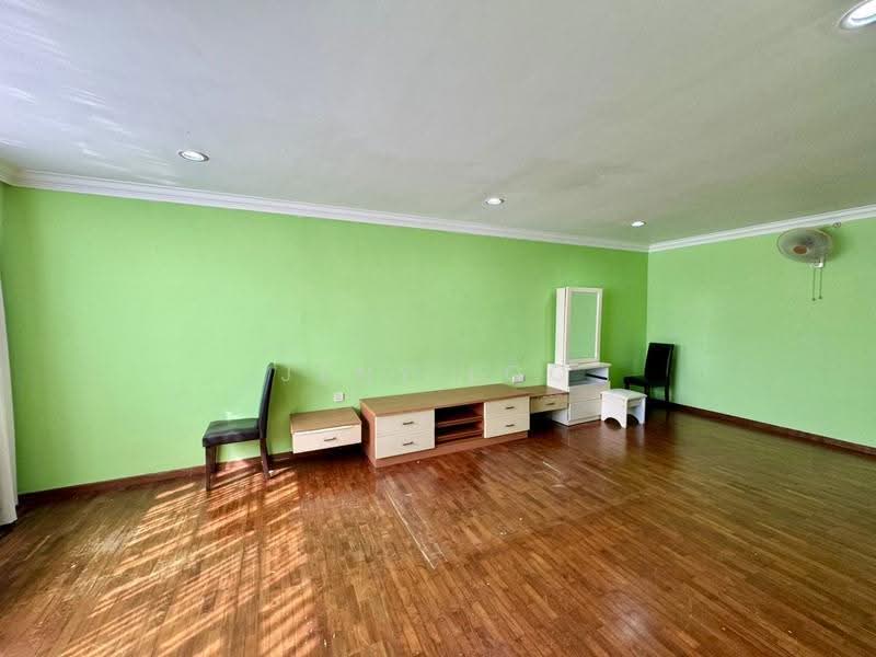 2.5-storey Terraced House for Rent in Perling (Johor) - Jeny Loo - Living Room - PropertyGuru.com.my