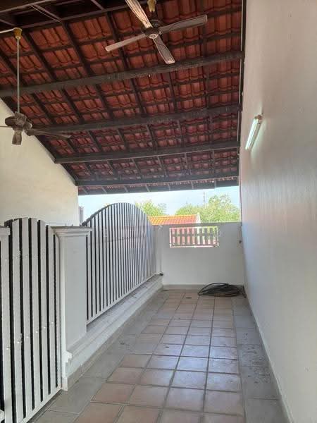 2.5-storey Terraced House for Rent in Perling (Johor) - Jeny Loo - Exterior - PropertyGuru.com.my