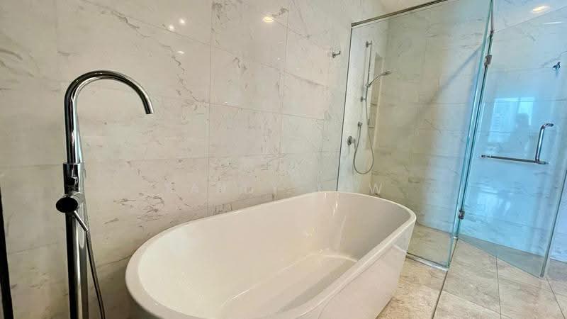Service Residence for Sale at The Face Suites (Platinum Suites) - Sandy Low - PropertyGuru.com.my