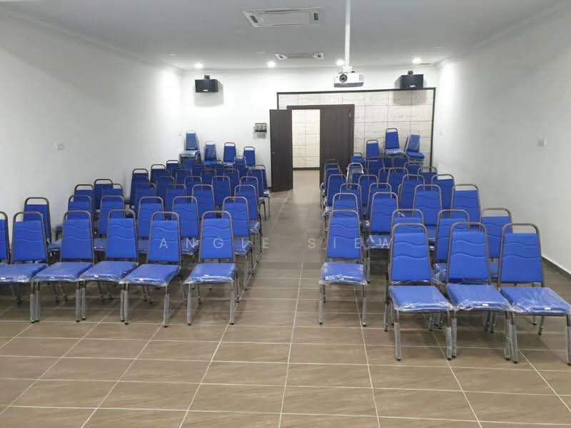 Shop / Office for Rent in Taman Teratai (Bahau) - Angie Siew - Interior - PropertyGuru.com.my