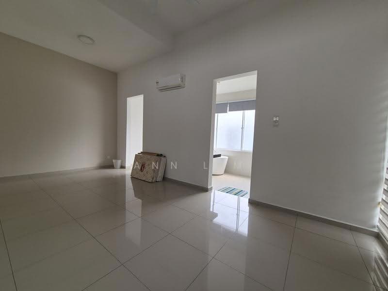 Rumah Teres 2-Tingkat untuk Disewa di Bemban (Melaka) - Ann Lim - Living Room - PropertyGuru.com.my