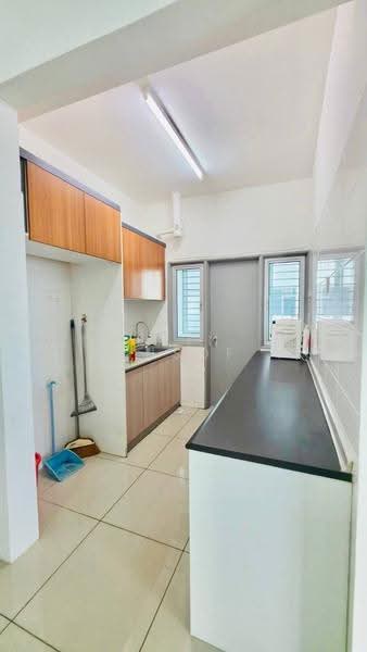 Service Residence for Rent at Silk Residence - Erin Yusof - Kitchen - PropertyGuru.com.my