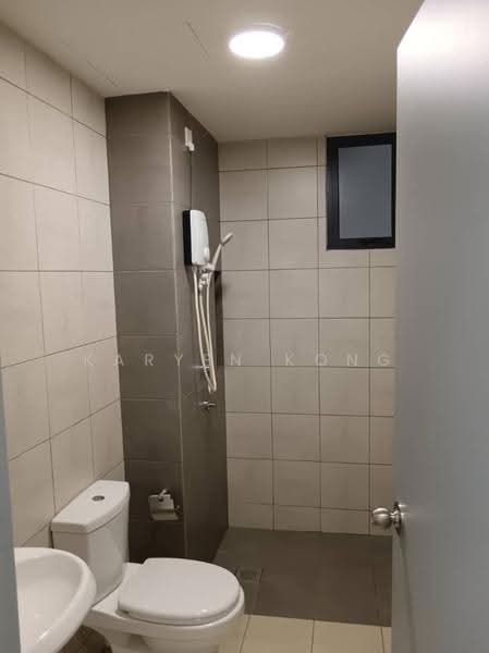 Service Residence for Sale at MIRA at Shorea Park - Karyen Kong - Bathroom - PropertyGuru.com.my