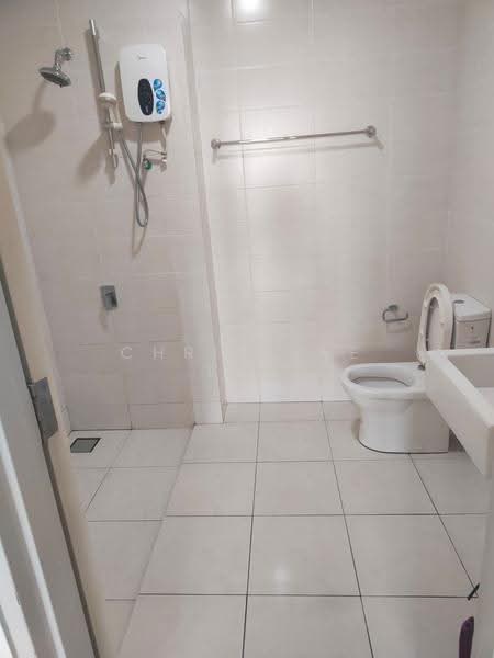 Service Residence for Rent at i-Residence @ i-City - Christine Tan - Bathroom - PropertyGuru.com.my