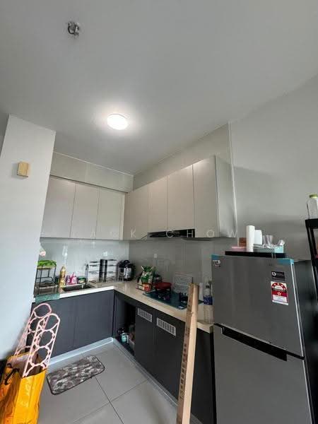 Kondominium untuk Dijual di Bay Point @ Country Garden Danga Bay - Zack Chow - Kitchen - PropertyGuru.com.my
