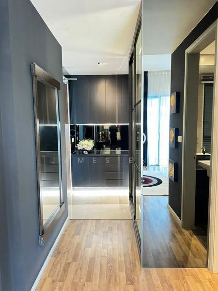 Condominium for Rent at Sunway Mont Residences - James Eng - Corridor - PropertyGuru.com.my