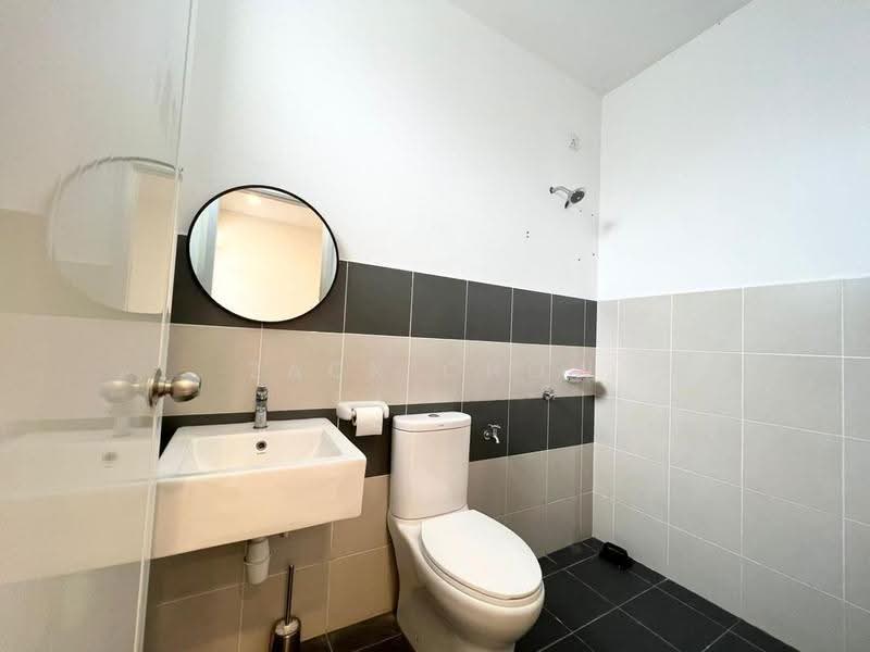 Rumah Teres 2-Tingkat untuk Dijual di Taman Bestari Perdana (Pasir Gudang) - Zack Chow - Bathroom - PropertyGuru.com.my