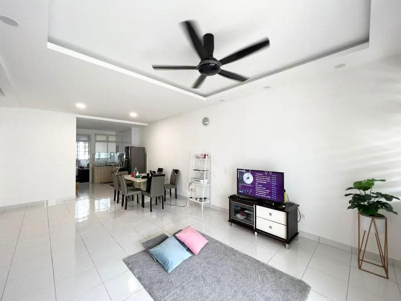 Rumah Teres 2-Tingkat untuk Dijual di Taman Bestari Perdana (Pasir Gudang) - Zack Chow - Living Room - PropertyGuru.com.my