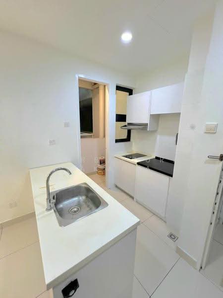 Service Residence for Sale at H2O Residences - NOURBAIZURA ZAKARIA - Kitchen - PropertyGuru.com.my