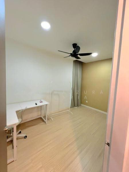 Service Residence for Sale at H2O Residences - NOURBAIZURA ZAKARIA - Study - PropertyGuru.com.my