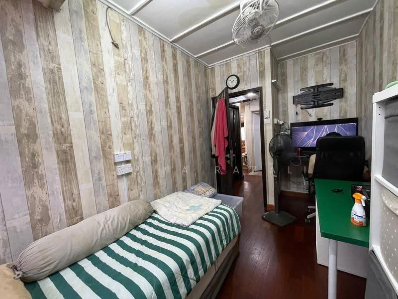 Rumah Teres untuk Dijual di Usj 2 (Subang Jaya) - Razlina Razali - Bedroom - PropertyGuru.com.my