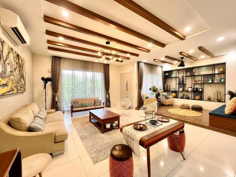 Rumah Teres 2-Tingkat untuk Dijual di D'Kayangan (Shah Alam) - Muhd Khairulnawawi Kamaruddin - Living Room - PropertyGuru.com.my