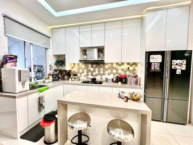 Rumah Teres 2-Tingkat untuk Dijual di D'Kayangan (Shah Alam) - Muhd Khairulnawawi Kamaruddin - Kitchen - PropertyGuru.com.my