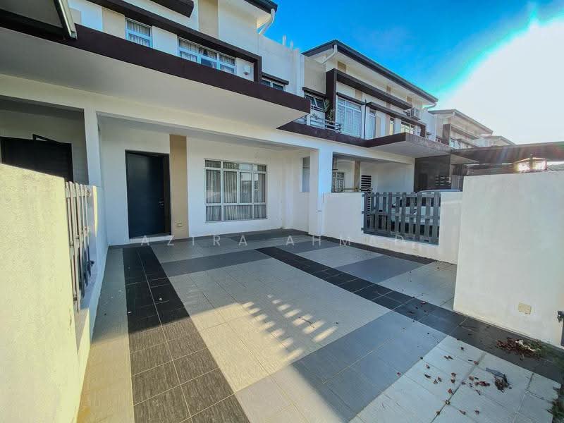 2-storey Terraced House for Sale in Hulu Langat (Selangor) - Azira Ahmad - Exterior - PropertyGuru.com.my