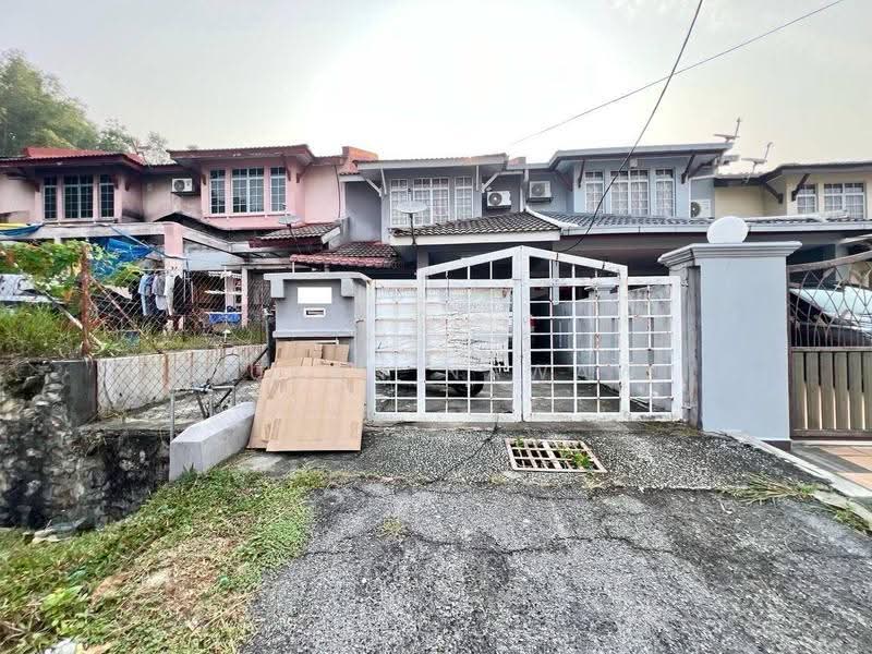 Rumah Teres 2-Tingkat untuk Dijual di Seri Kembangan (Selangor) - Fauran Nawawi - PropertyGuru.com.my