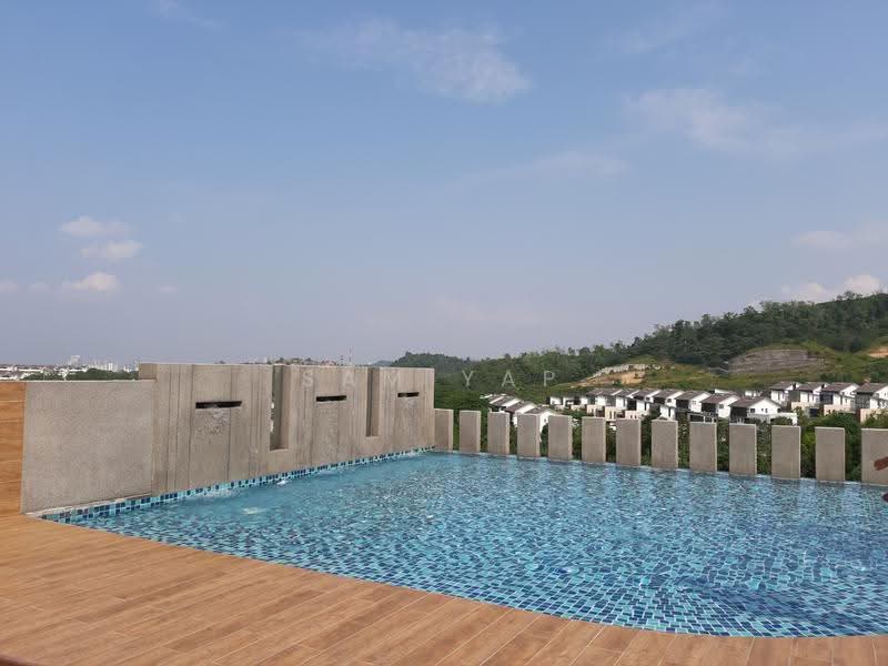 Kondominium untuk Disewa di Sutera Pines - Sam Yap - Pool - PropertyGuru.com.my
