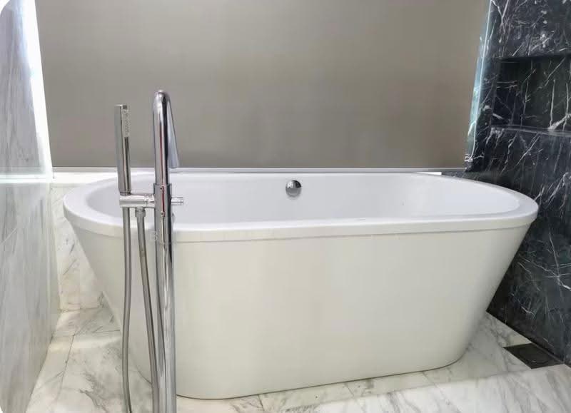 Service Residence for Rent at Imperia - Belinda Lee - Bathroom - PropertyGuru.com.my