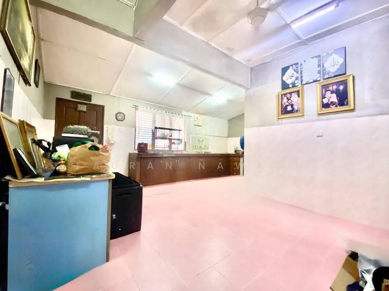 1-storey Terraced House for Sale in Batu Caves (Selangor) - Fauran Nawawi - Kitchen - PropertyGuru.com.my