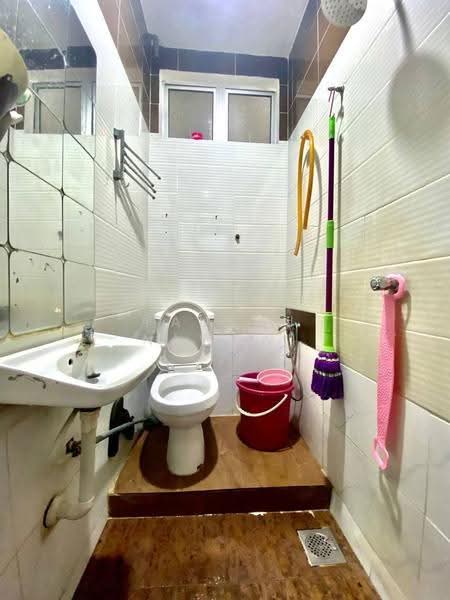 1-storey Terraced House for Sale in Batu Caves (Selangor) - Fauran Nawawi - Bathroom - PropertyGuru.com.my