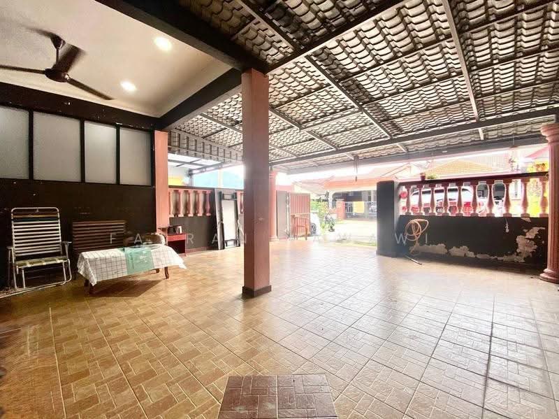 1-storey Terraced House for Sale in Batu Caves (Selangor) - Fauran Nawawi - Exterior - PropertyGuru.com.my