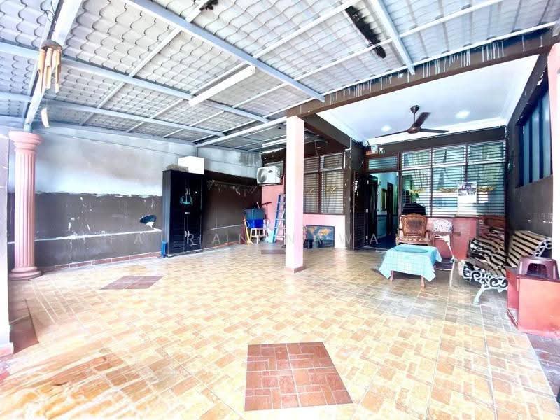 1-storey Terraced House for Sale in Batu Caves (Selangor) - Fauran Nawawi - Exterior - PropertyGuru.com.my