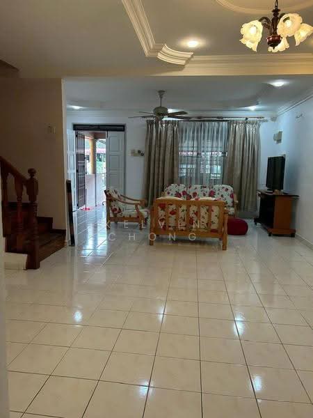 2-storey Terraced House for Rent in Taman Kledang Emas (Ipoh) - Kelvin Chong - Living Room - PropertyGuru.com.my