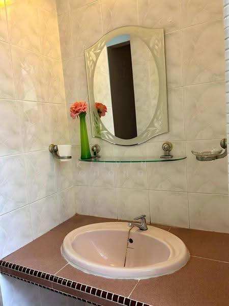 2-storey Terraced House for Rent in Taman Kledang Emas (Ipoh) - Kelvin Chong - Bathroom - PropertyGuru.com.my