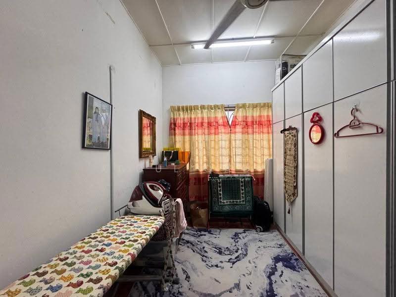 Rumah Teres 2-Tingkat untuk Dijual di Bandar Seri Putra (Bangi) - Abdul Qadir - PropertyGuru.com.my