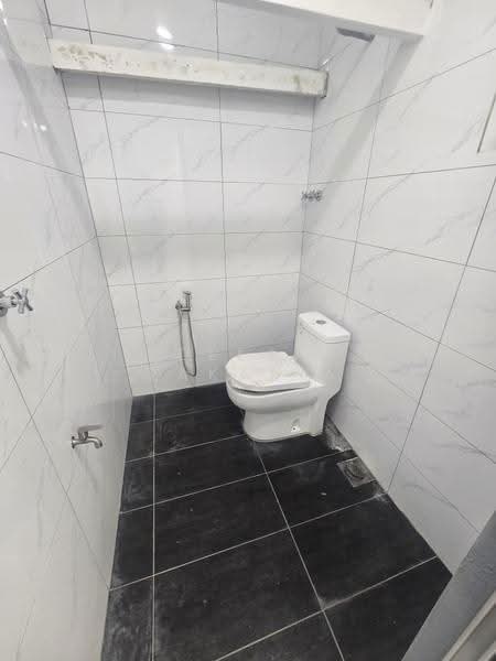 1-storey Terraced House for Sale in Taman Kelab Tuanku (Rantau) - Deeja Zakaria - Bathroom - PropertyGuru.com.my