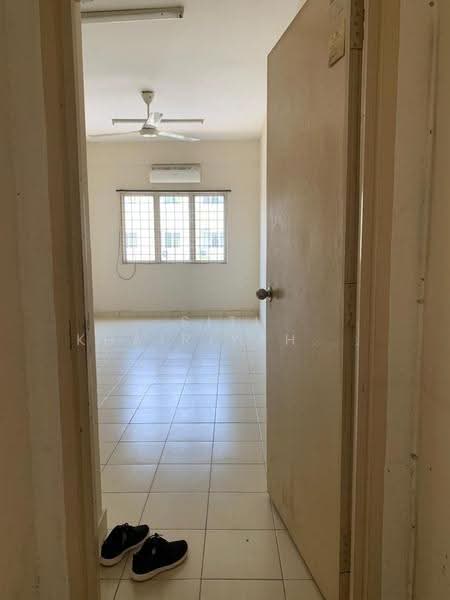 Apartment for Sale at Pangsapuri Seri Bintang - SITI KHAIRIYAH JAAFAR - Interior - PropertyGuru.com.my