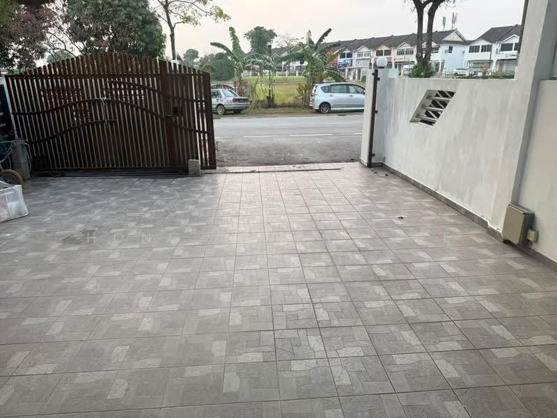 Rumah Teres 1.5-Tingkat untuk Disewa di Johor Bahru (Johor) - Hong Charng Lee - Exterior - PropertyGuru.com.my