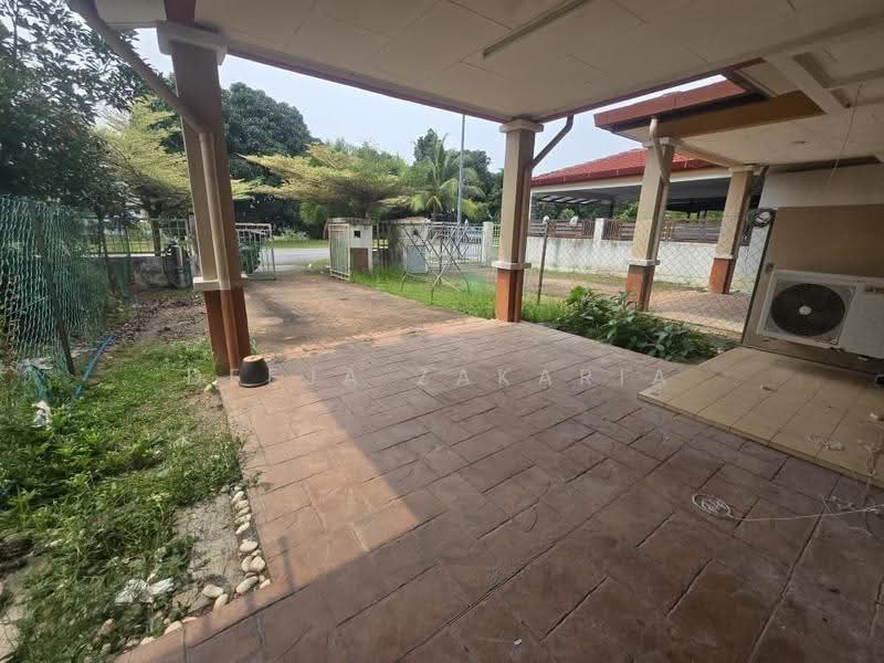2-storey Terraced House for Sale in Senawang (Negeri Sembilan) - Deeja Zakaria - Exterior - PropertyGuru.com.my