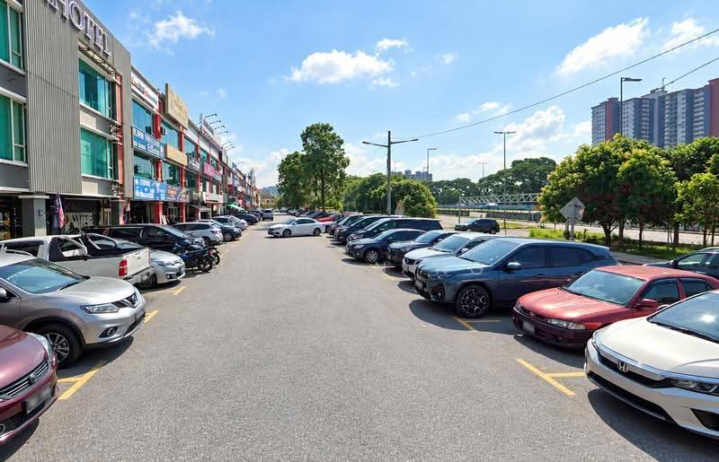 Shop for Sale in Batu Caves (Selangor) - Nelson Ng - Exterior - PropertyGuru.com.my