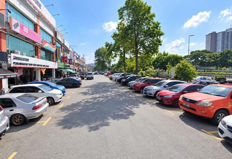 Shop for Sale in Batu Caves (Selangor) - Nelson Ng - Exterior - PropertyGuru.com.my
