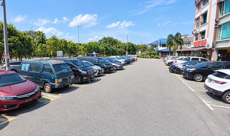 Shop for Sale in Batu Caves (Selangor) - Nelson Ng - Exterior - PropertyGuru.com.my