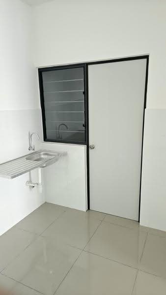 Pangsapuri untuk Disewa di PSV 1 Residences @ Platinum South Valley - Irvin Lim - Kitchen - PropertyGuru.com.my