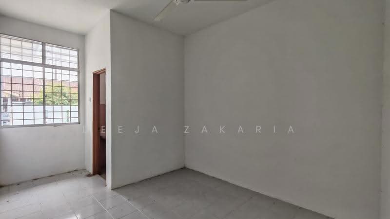 Rumah Teres untuk Dijual di Taman Intan Perdana (Si Rusa) - Deeja Zakaria - Interior - PropertyGuru.com.my