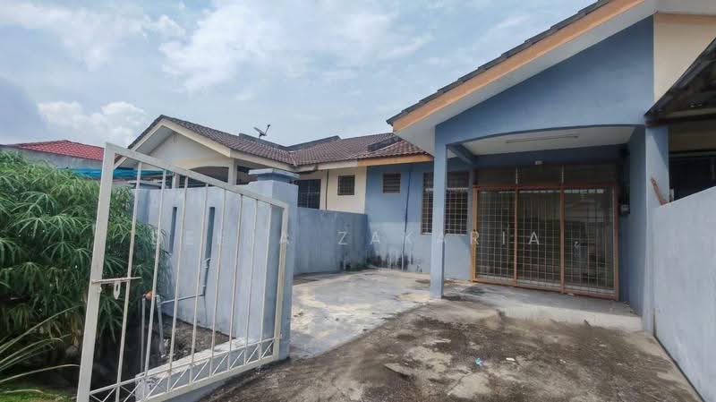 Rumah Teres untuk Dijual di Taman Intan Perdana (Si Rusa) - Deeja Zakaria - Exterior - PropertyGuru.com.my