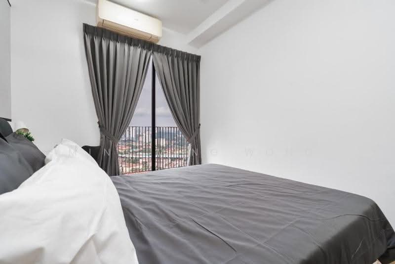 Kediaman Servis untuk Disewa di Emporis - Ming Ming Wong - Bedroom - PropertyGuru.com.my