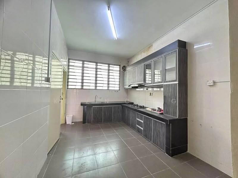 2-storey Terraced House for Rent in Taman Menglembu Impiana Adril (Menglembu) - Kelvin Chong - Kitchen - PropertyGuru.com.my
