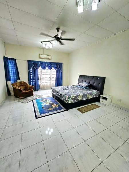 2-storey Terraced House for Sale in Forest Heights (Seremban) - Deeja Zakaria - Bedroom - PropertyGuru.com.my