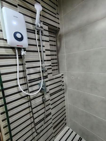Kondominium untuk Disewa di The Peak SOHO - Junnie Kok - Bathroom - PropertyGuru.com.my