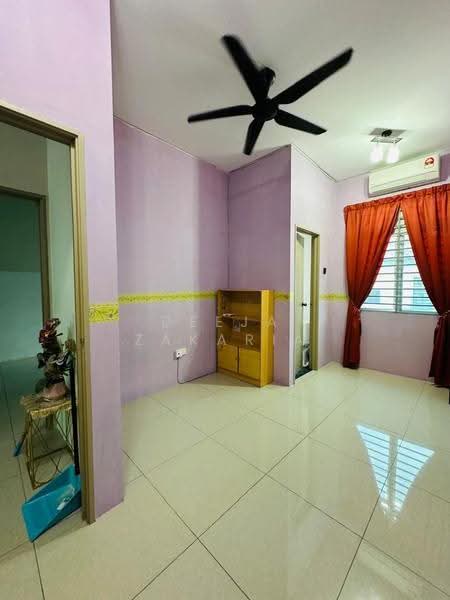2-storey Terraced House for Sale in Bandar Warisan Puteri (Ampangan) - Deeja Zakaria - Interior - PropertyGuru.com.my