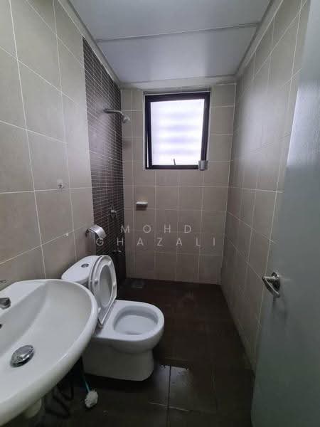 Condominium for Sale at Tamara - Mohd Ghazali - Bathroom - PropertyGuru.com.my