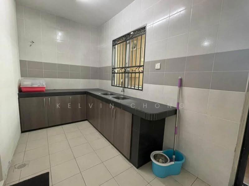 2-storey Terraced House for Rent in Taman Pengkalan Tiara (Ipoh) - Kelvin Chong - Kitchen - PropertyGuru.com.my
