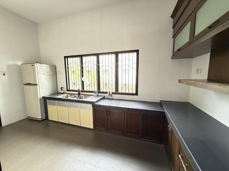 Bungalow House untuk Dijual di Ayer Keroh (Melaka) - Bibong Ong - Kitchen - PropertyGuru.com.my